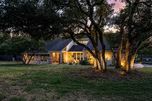 14900 Crosscreek DR, Austin, TX 78737