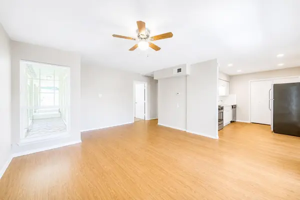 2902 Northeast DR #B, Austin, TX 78723