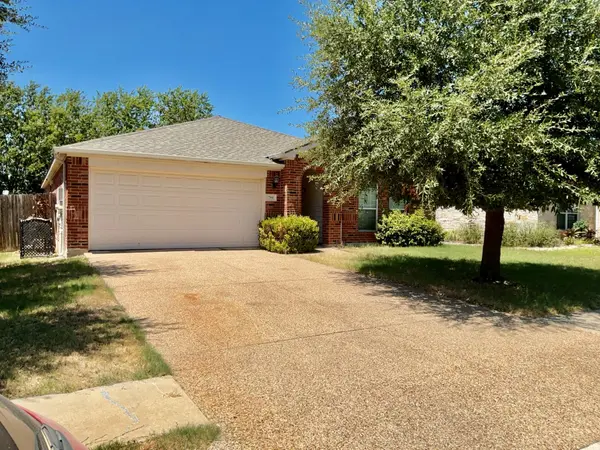 789 Kingfisher LN, Leander, TX 78641