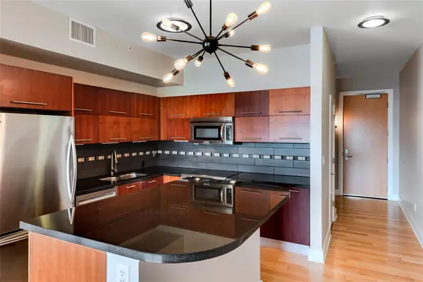 603 Davis ST #1201, Austin, TX 78701