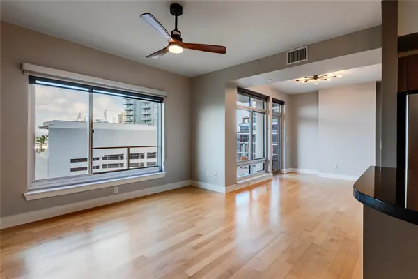 603 Davis ST #1201, Austin, TX 78701