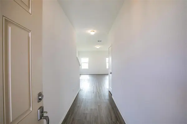140 Joe Kidd LN, Jarrell, TX 76537