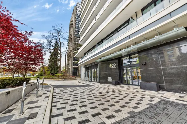609 Avenue RD #707, Toronto C02, ON M4V 0B1