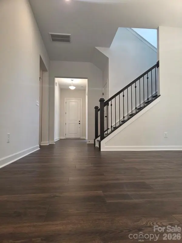 812 E 19th ST, Charlotte, NC 28205