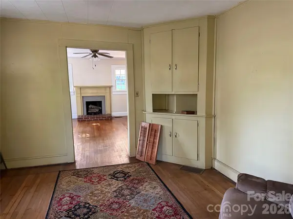 1650 Berkley ST SW, Lenoir, NC 28645