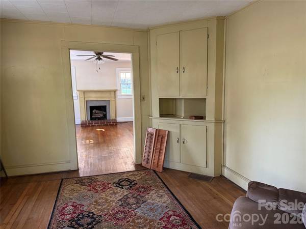 1650 Berkley ST SW, Lenoir, NC 28645
