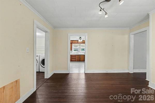 1911 Central DR, Kannapolis, NC 28083
