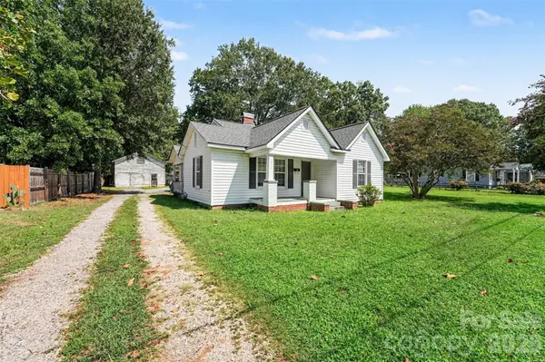1911 Central DR, Kannapolis, NC 28083