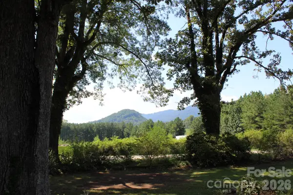 70 Fox Mountain RD, Columbus, NC 28722