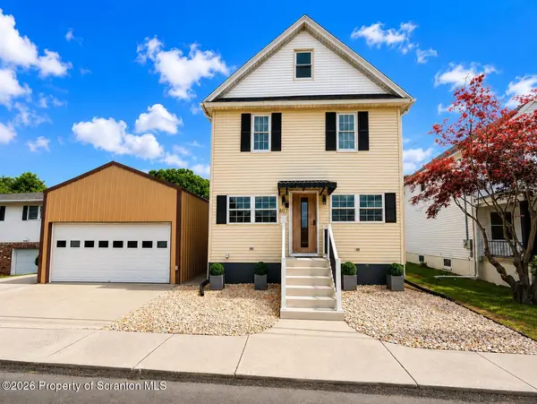 807 Murray ST, Throop, PA 18512