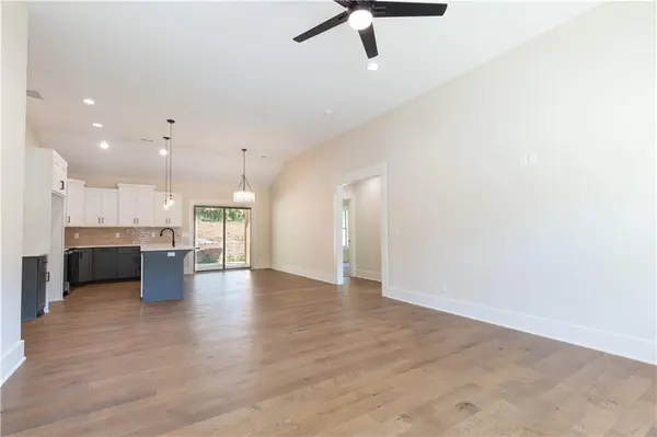 1322 Kristie CIR, Excelsior Springs, MO 64024