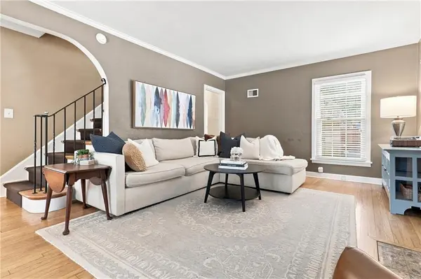 601 E 74th ST, Kansas City, MO 64131