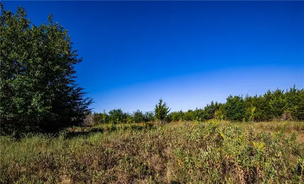 1771 Old US 50 HWY, Ottawa, KS 66067