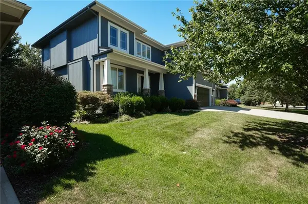 16315 W 171st ST, Olathe, KS 66062