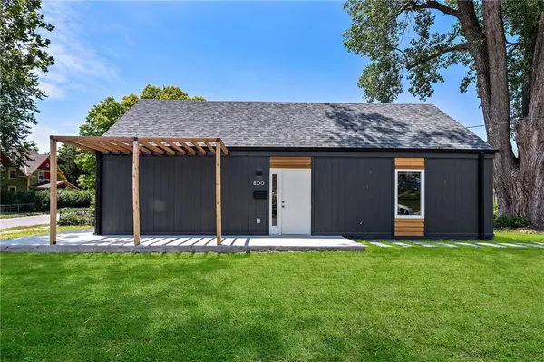 800 Tauromee AVE, Kansas City, KS 66101