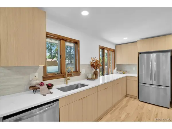 6604 S Lee, Centennial, CO 80121