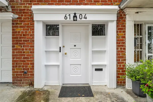 61-04 217th ST, Oakland Gardens, NY 11364