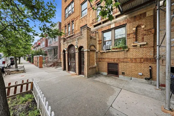 1226 Evergreen AVE, Bronx, NY 10472