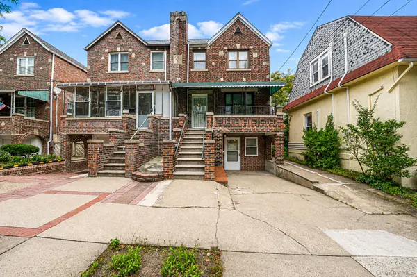 1610 Paulding AVE, Bronx, NY 10462
