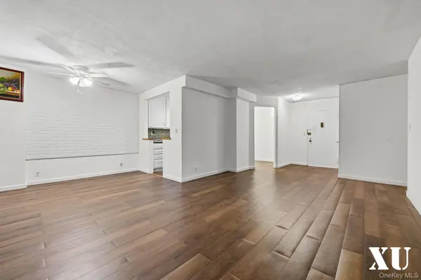 43-10 Kissena BLVD #2, Flushing, NY 11355