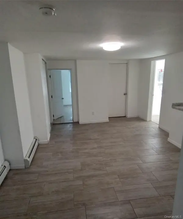 163 Chambers ST #1, Newburgh, NY 12550
