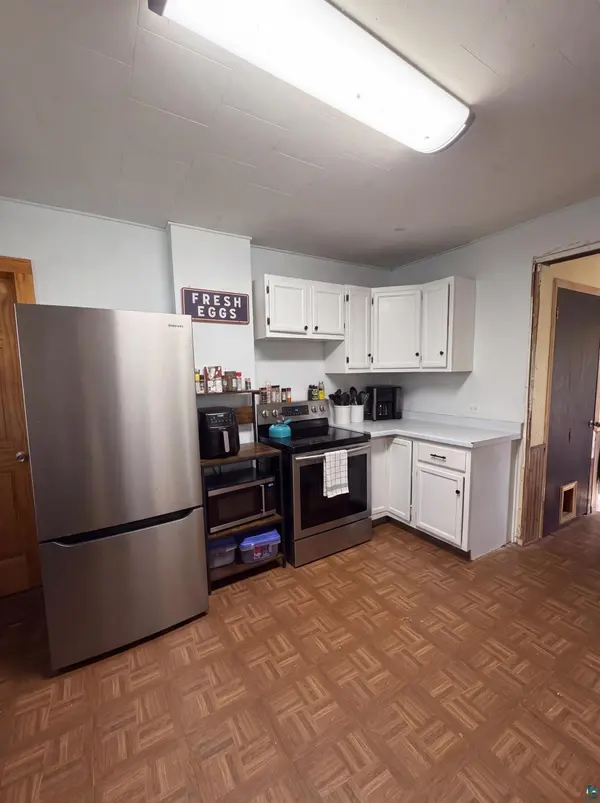 420 Beaser Ave, Ashland, WI 54806