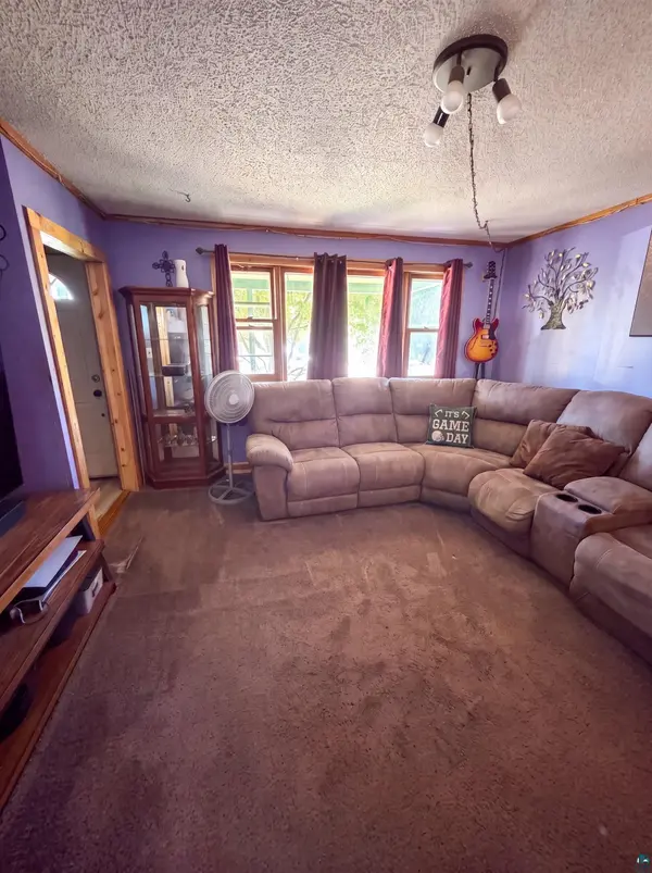 420 Beaser Ave, Ashland, WI 54806