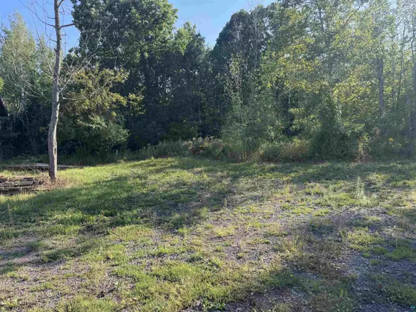 3194 S Smith Creek Rd, Maple, WI 54854