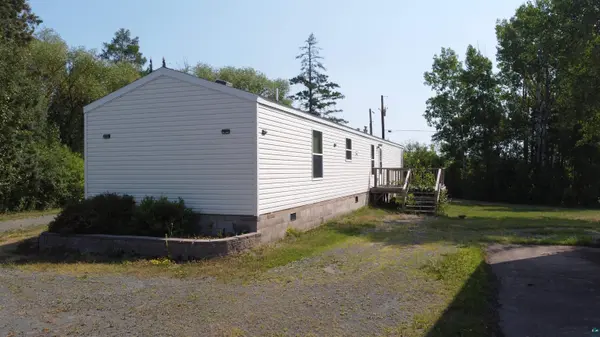 4503 S Lackson Rd, South Range, WI 54874
