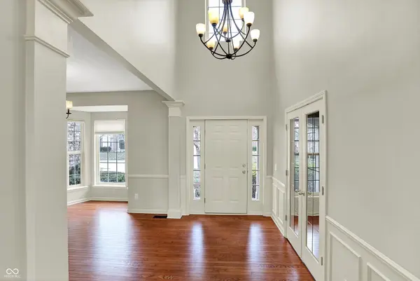 5622 Blackfoot TRL, Carmel, IN 46033