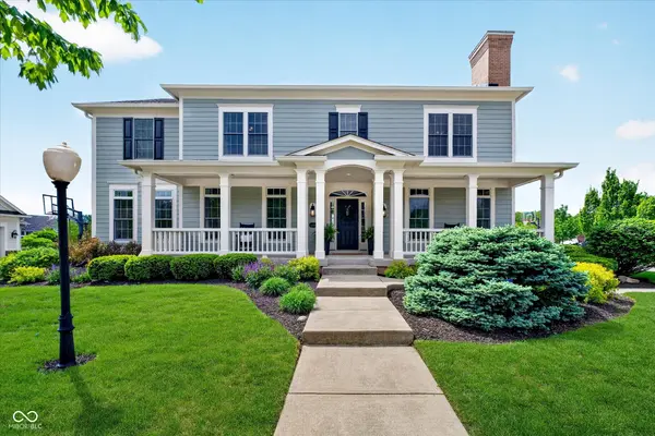 13338 Berwick LN, Carmel, IN 46032