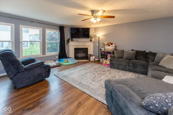 2520 Senators WAY, Indianapolis, IN 46217