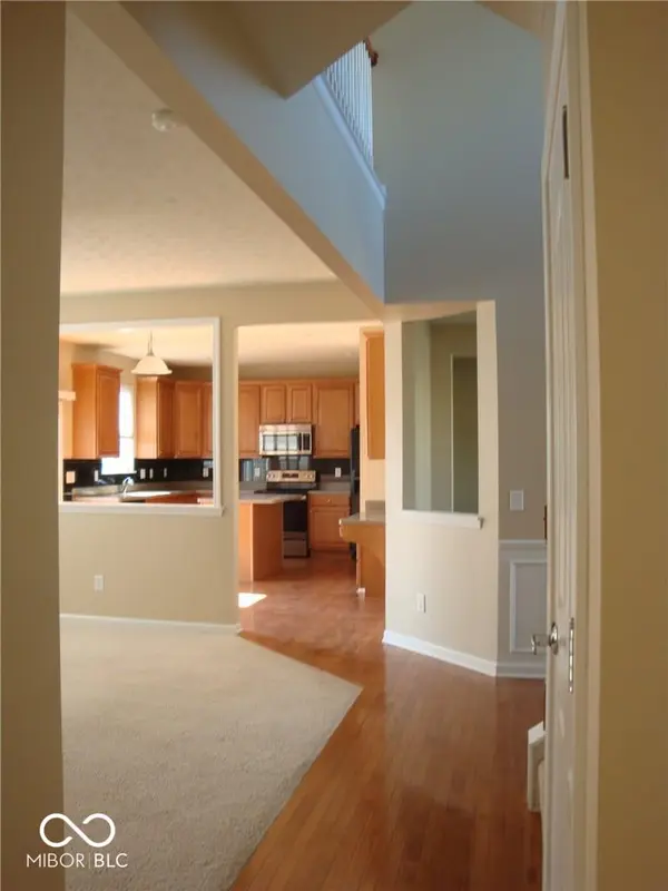 13032 Thames DR, Fishers, IN 46037