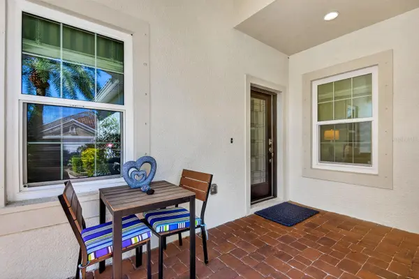 6905 VISTA BELLA DR, Bradenton, FL 34209