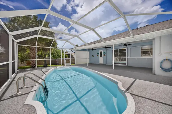 881 RIVIERA LN NW, Port Charlotte, FL 33948