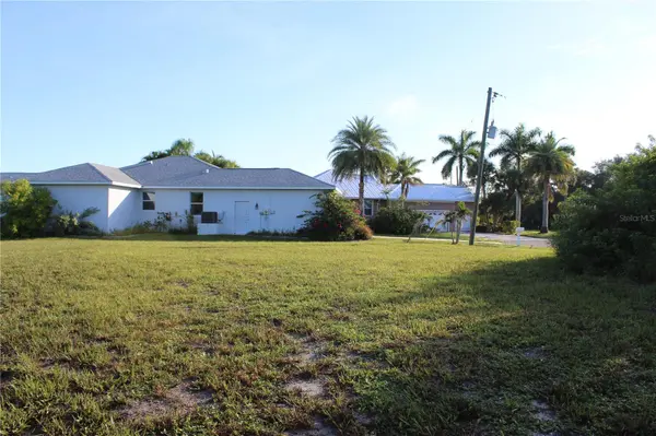 204 ANTILLA DR, Rotonda West, FL 33947