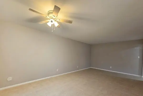 7610 W POWHATAN AVE #3, Tampa, FL 33615