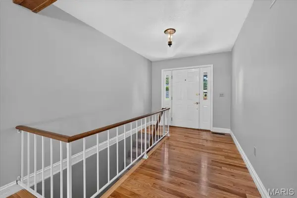20 Ardennais RD, St Peters, MO 63376