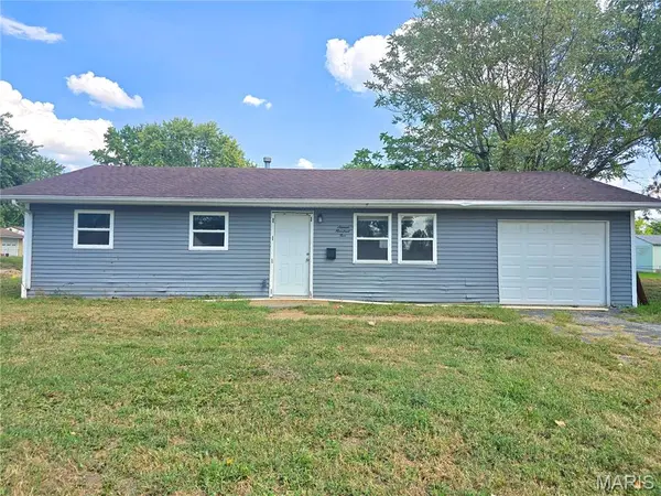 1605 Parklane DR, Cahokia, IL 62206