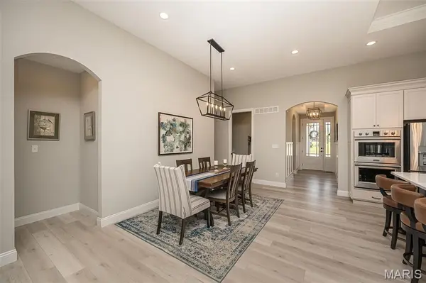105 Royal Inverness Pkwy, Dardenne Prairie, MO 63368