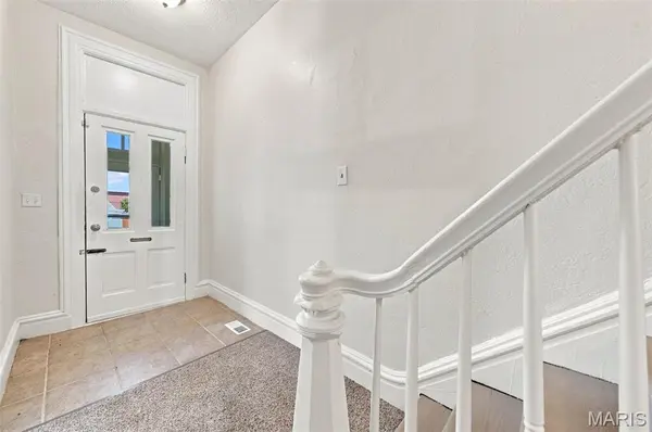 3034 Rutger ST, St Louis, MO 63104