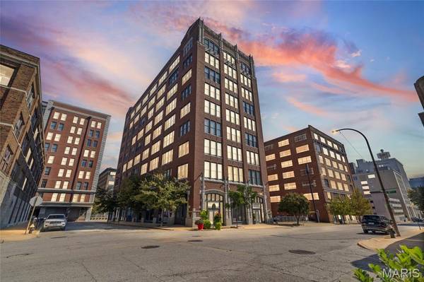 1627 Locust ST #406, St Louis, MO 63103