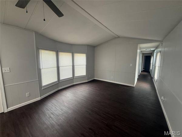 17224 Highway 32, Lebanon, MO 65536