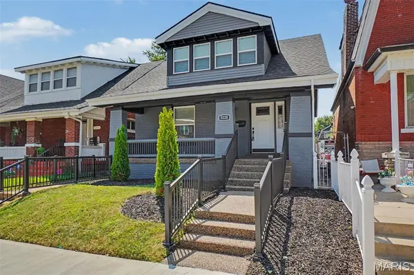 5220 Highland AVE, St Louis, MO 63113