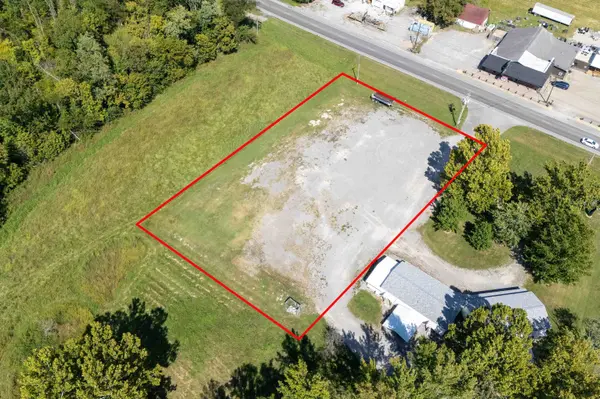 14963 37 Route, Johnston City, IL 62951