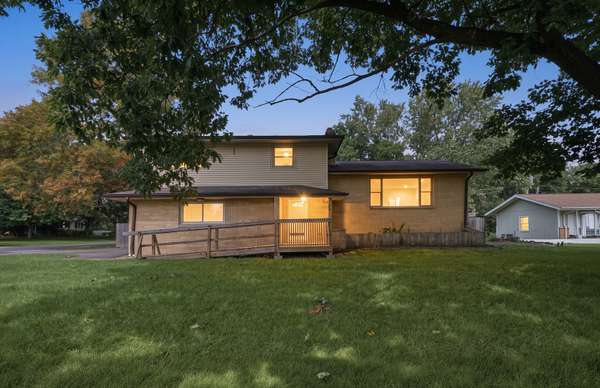 2308 Slayback ST, Urbana, IL 61802