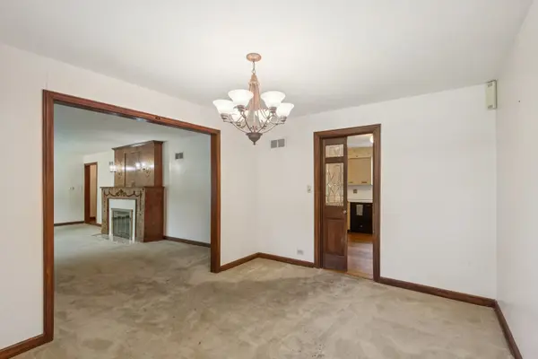 412 Dundee AVE, Barrington, IL 60010