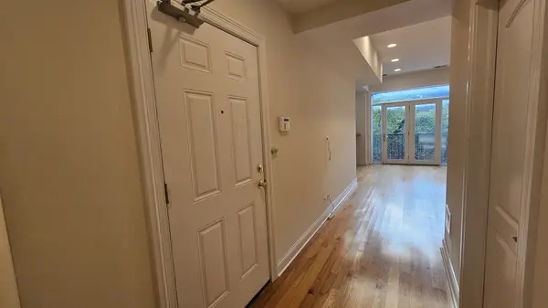 3337 N Halsted ST #2, Chicago, IL 60657