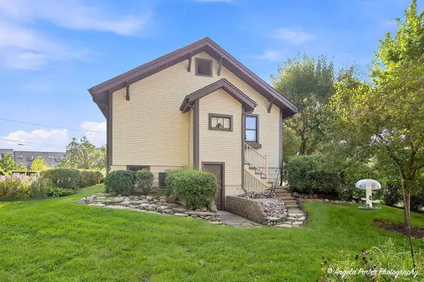 204 N Archer AVE, Mundelein, IL 60060