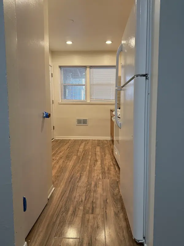 1727 W North Shore AVE #1F, Chicago, IL 60626